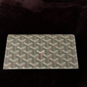 Green Wallet